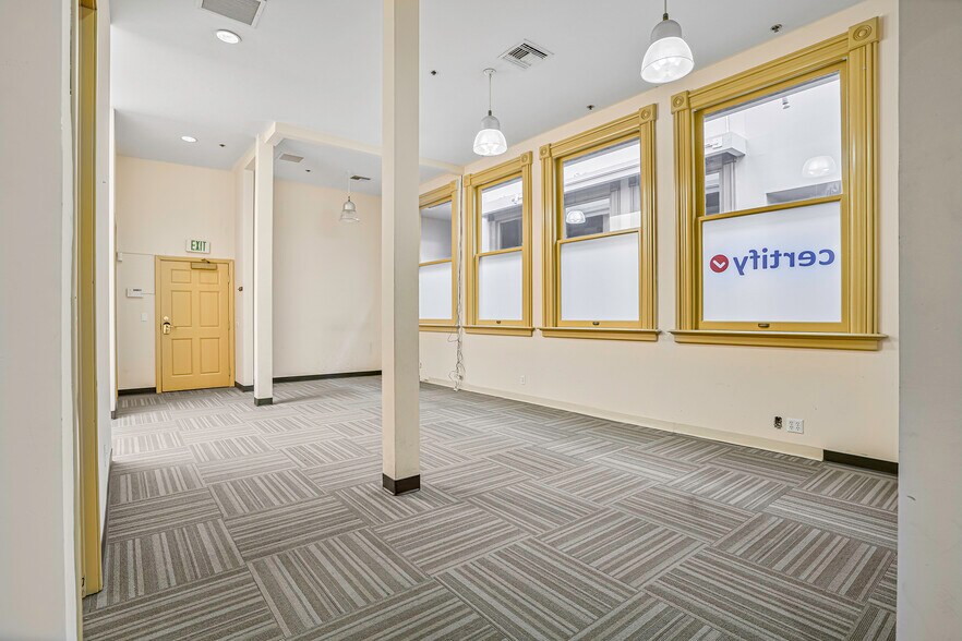 More Photos Of 919 4th Ave, San Diego Storefront Retail Office For Lease