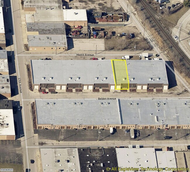 More Photos Of 9119-9136 Medill Ave, Franklin Park Light Distribution For Lease