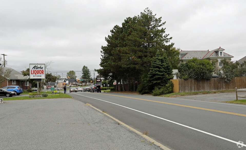 More Photos Of 737 3rd Ave, Alpha Freestanding For Lease