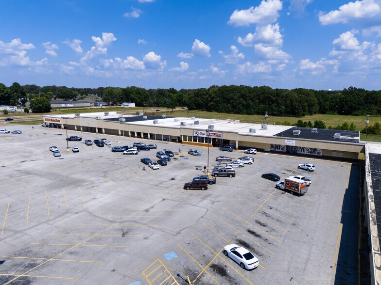 Primary Photo Of 2210 N Central Ave, Humboldt Unknown For Lease