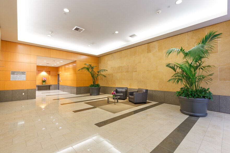 More Photos Of 15301 Ventura Blvd, Sherman Oaks Unknown For Lease