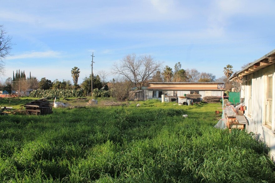 More Photos Of 8165-8169 State Highway 99E, Los Molinos Manufactured Housing Mobile Home Park For Sale