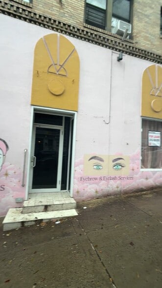 Primary Photo Of 831 W 181st St, New York Apartments For Lease