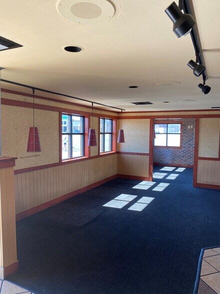 More Photos Of 1805 Beltline Rd SW, Decatur Storefront For Sale