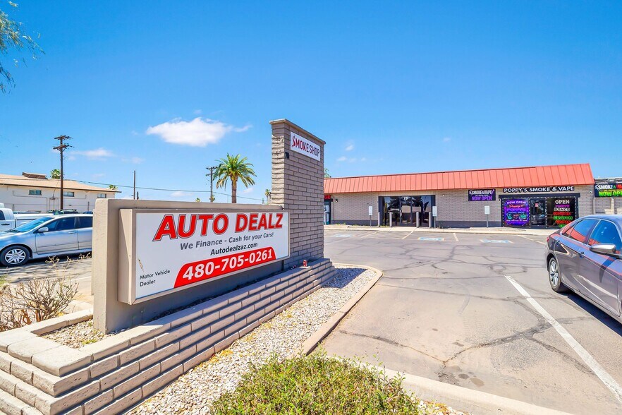 More Photos Of 78 W Ray Rd, Chandler Convenience Store For Lease