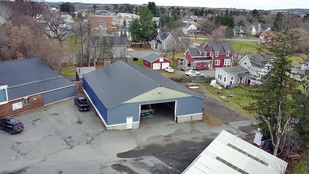 More Photos Of 43 State St, Presque Isle General Retail For Sale