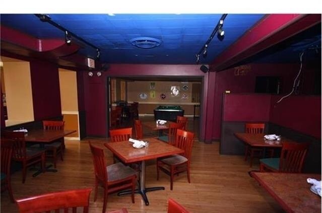 More Photos Of 194-198 Main St, Emmaus Restaurant For Lease