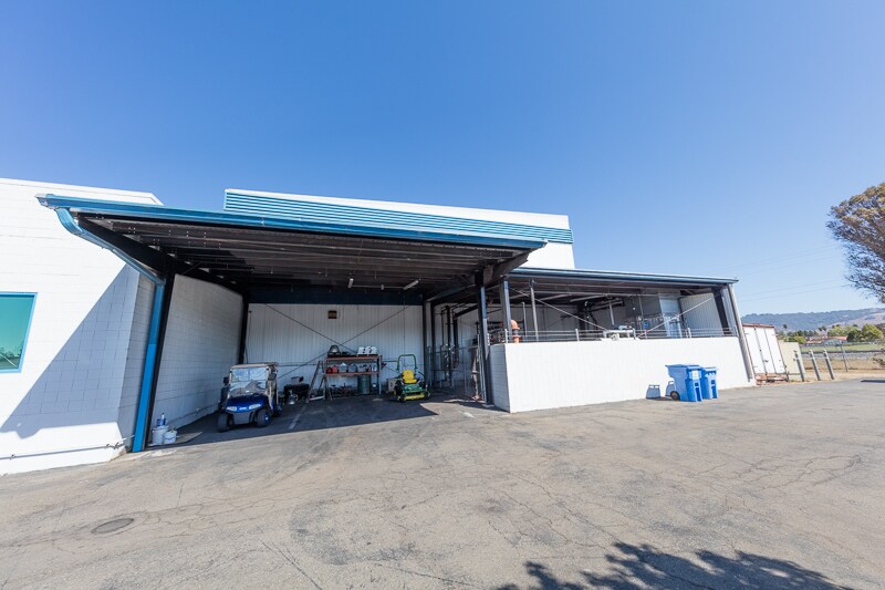 More Photos Of 5980 State Farm Dr, Rohnert Park Distribution For Sale