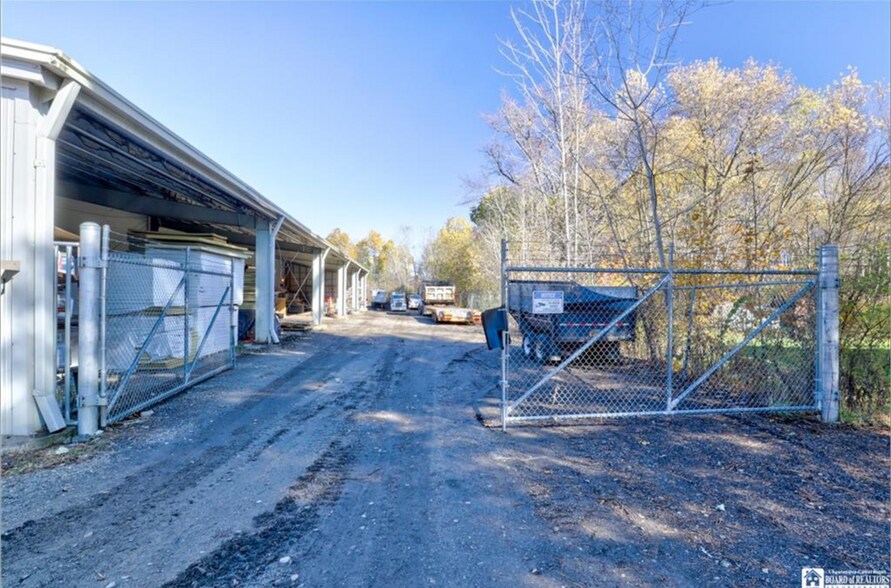 More Photos Of 1850 Lydon Ave, Falconer Manufacturing For Sale
