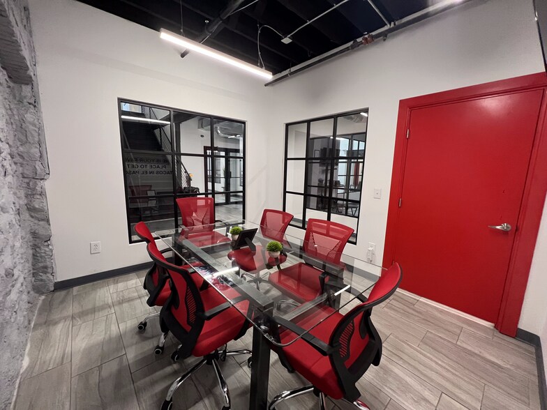 More Photos Of 522 W San Francisco Ave, El Paso Coworking Space