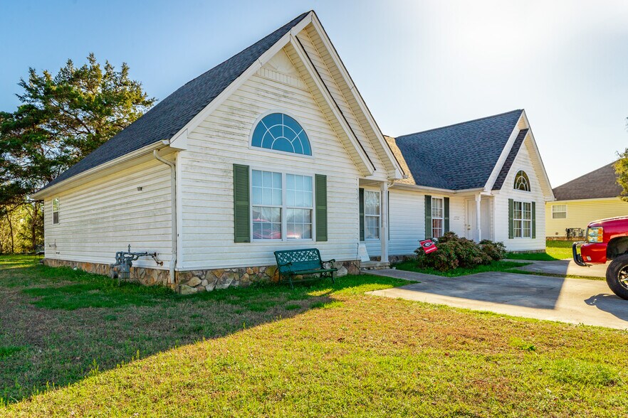 More Photos Of 14 Clara Dr, Ringgold Multifamily For Sale