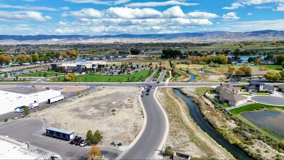 More Photos Of TBD Oxbow Drive, Montrose Land For Sale