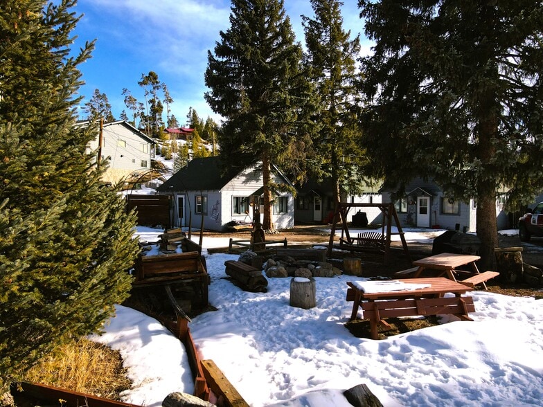 More Photos Of 416 Grand Ave, Grand Lake Hotel For Sale