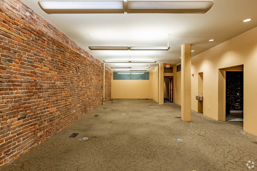 More Photos Of 227 Fort Pitt Blvd, Pittsburgh Loft Creative Space For Lease