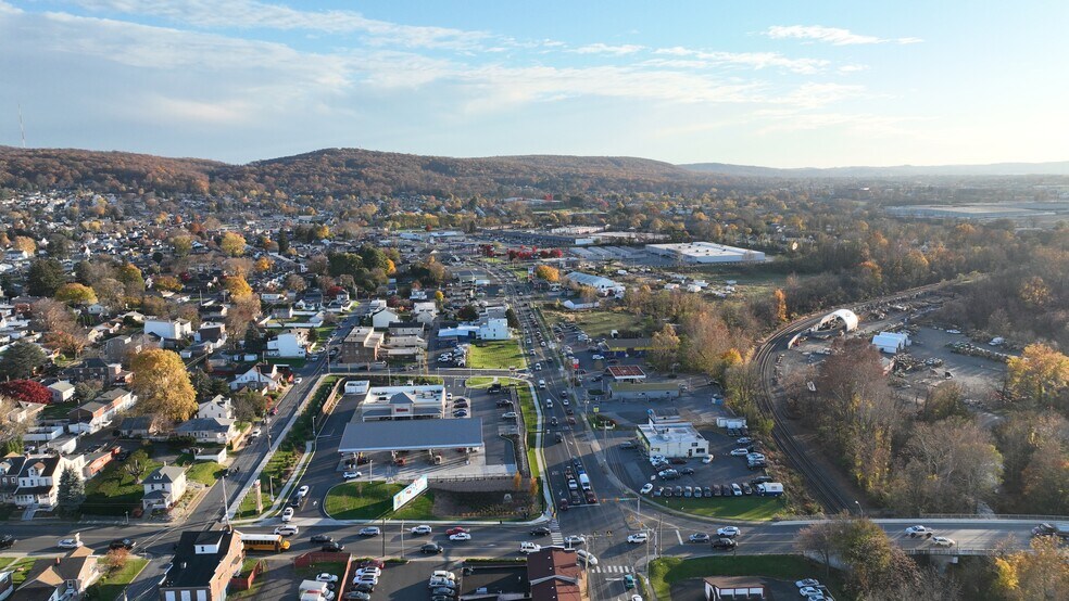 More Photos Of 1330 S 4th St, Allentown Land For Lease