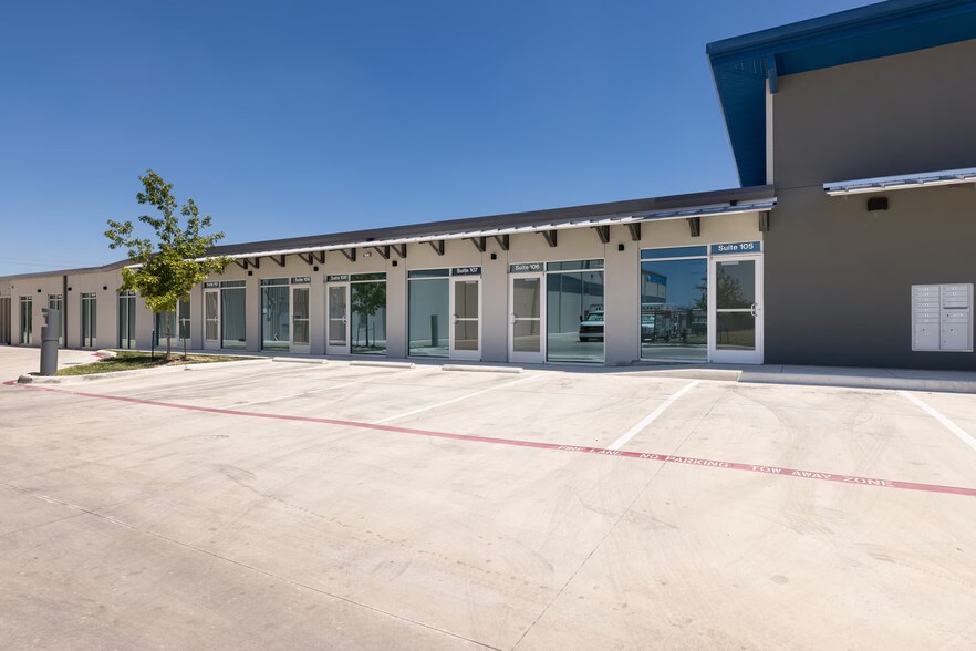 Primary Photo Of 3426 W Loop 1604 S, San Antonio Self Storage For Lease