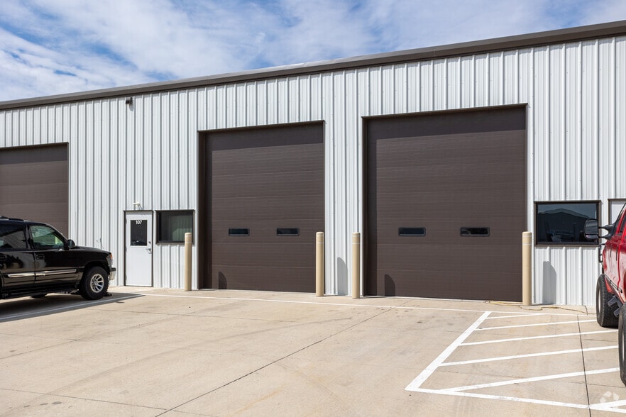 More Photos Of 1472 NE 69th Pl, Ankeny Industrial For Lease