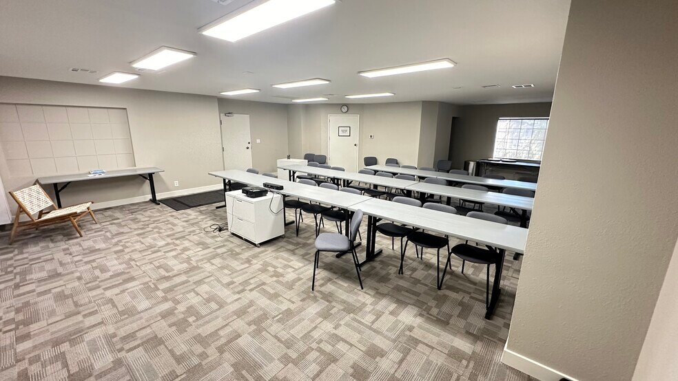 More Photos Of 899 E Grand Ave, Escondido Medical For Sale