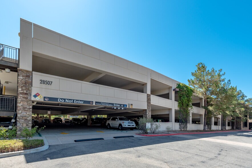 More Photos Of 28515 Westinghouse Pl, Valencia Office For Sale