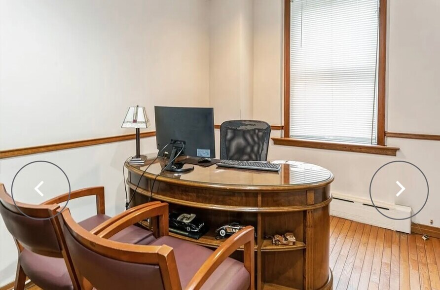 More Photos Of 60 Gramercy Park N, New York Apartments For Sale