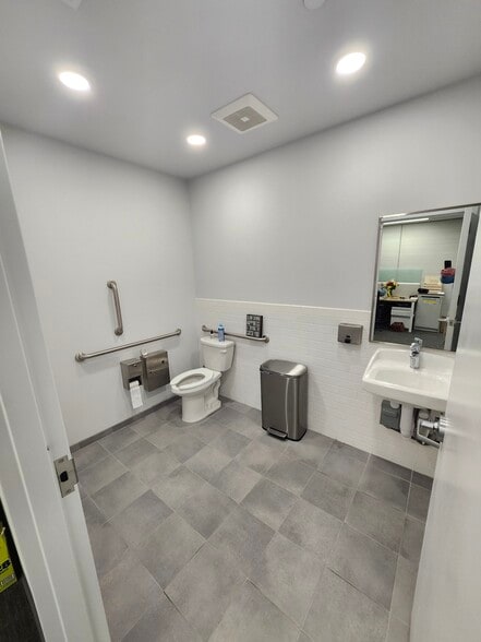 More Photos Of 325 Madison St, Lansdale Apartments For Lease