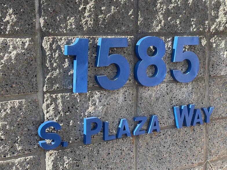 More Photos Of 1585 S Plaza Way, Flagstaff Light Distribution For Lease