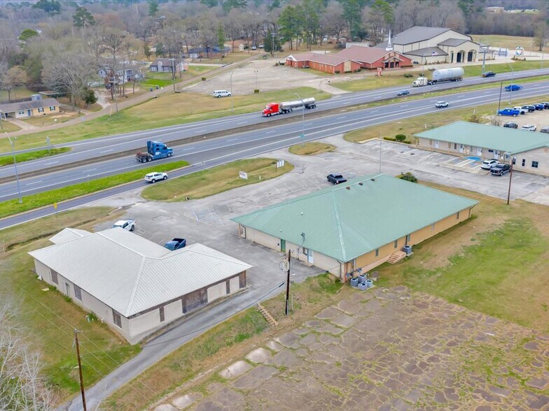 More Photos Of 3215 S Medford Dr, Lufkin Office For Sale