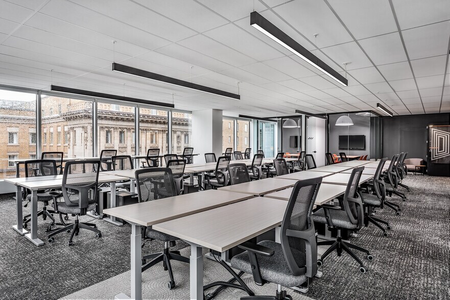 More Photos Of 26-32 Wellington St E, Toronto Office For Lease