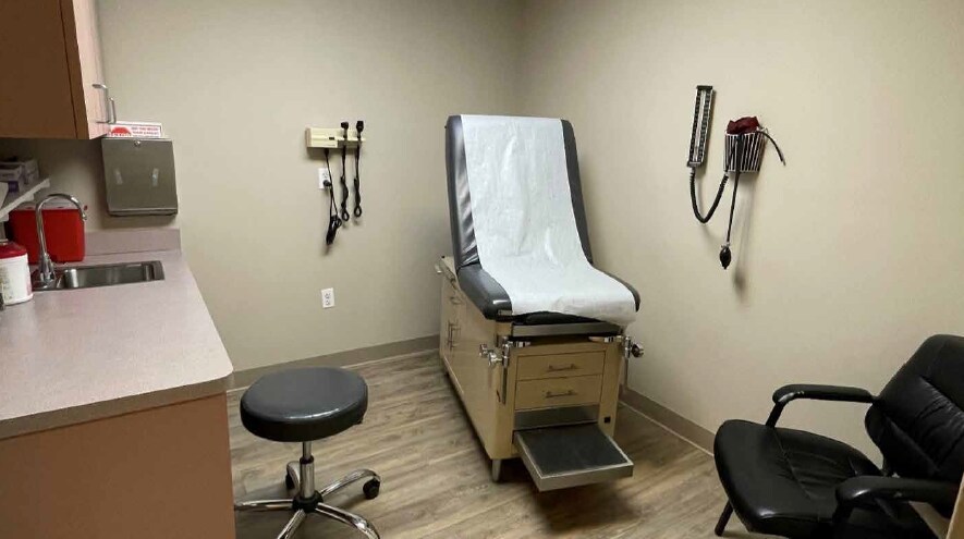 More Photos Of 345 N York Rd, Hatboro Medical For Sale