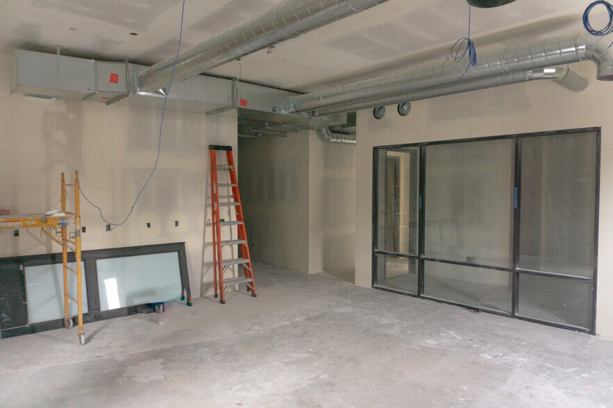 More Photos Of 7535 S Union Park Ave, Midvale Medical For Lease