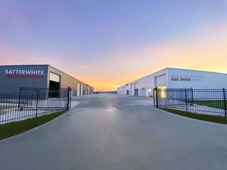 More Photos Of 1220 Satterwhite Rd, Buda Unknown For Lease