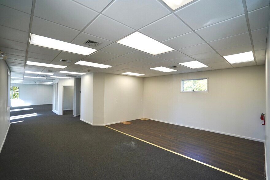 More Photos Of 29 Church St, Ramsey Office For Lease