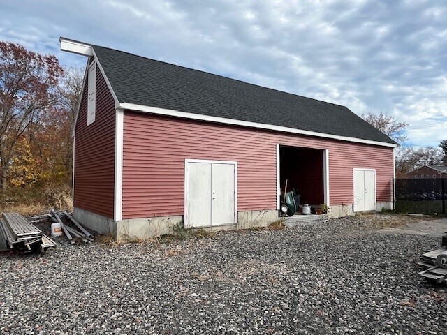 More Photos Of 163 Oak St, Taunton Warehouse For Sale