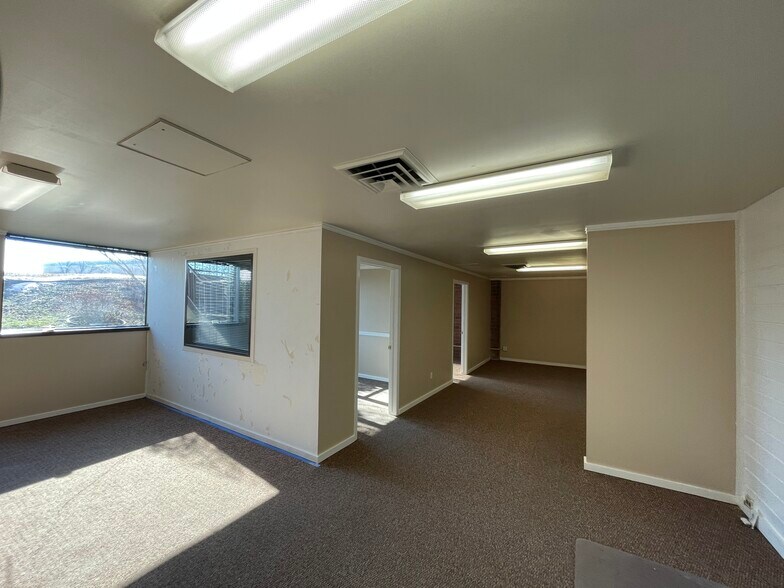 More Photos Of 330 N Main St, Kaysville Office For Lease