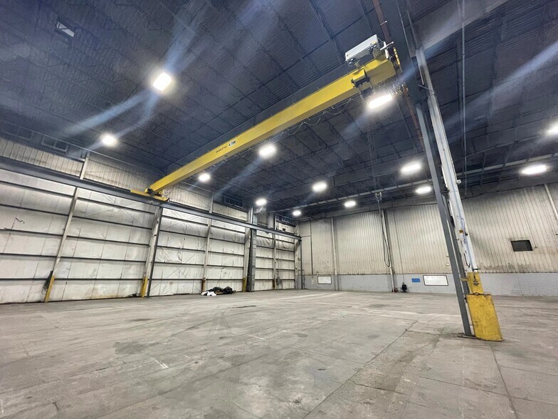 More Photos Of 901 E Main St, Warsaw Warehouse For Lease