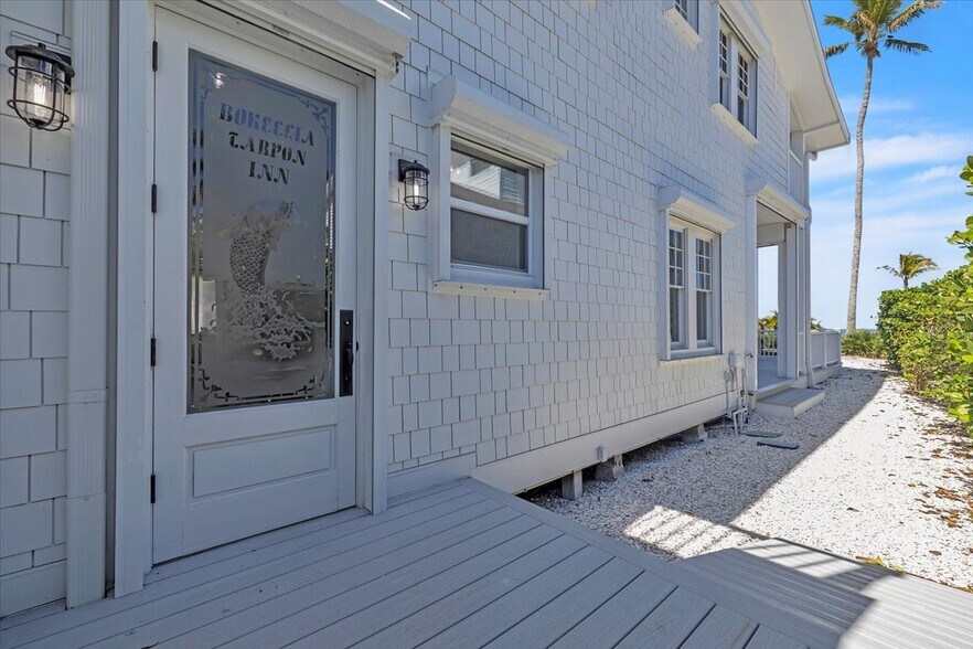 More Photos Of 8241 Main St, Bokeelia General Retail For Sale