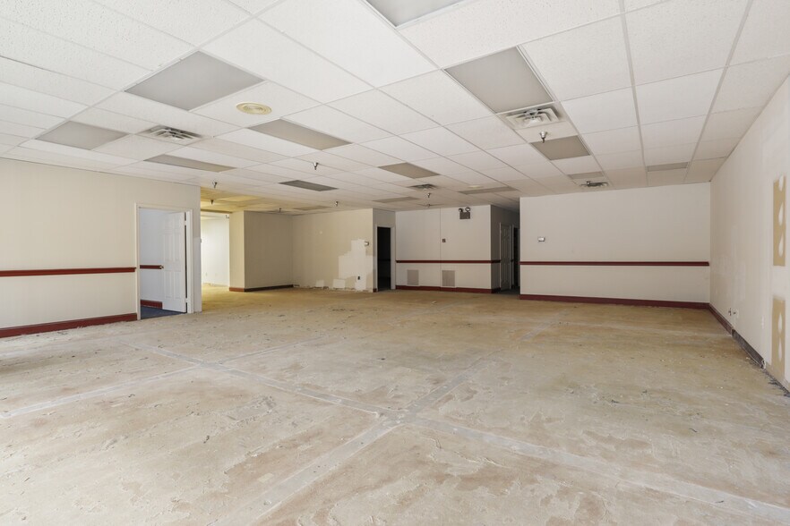 More Photos Of 339 Buschs Frontage Rd, Annapolis Medical For Sale