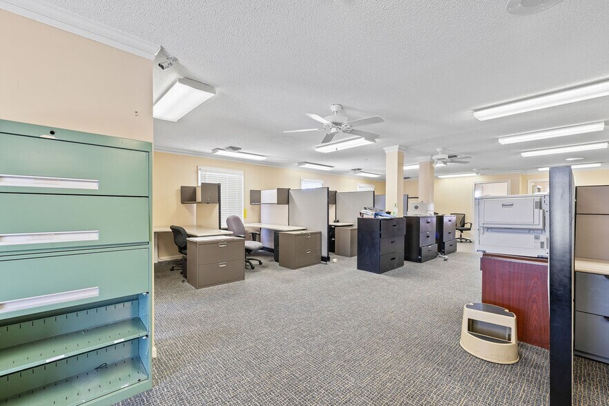 More Photos Of 275 Walnut Bend Rd, Cordova Medical For Lease