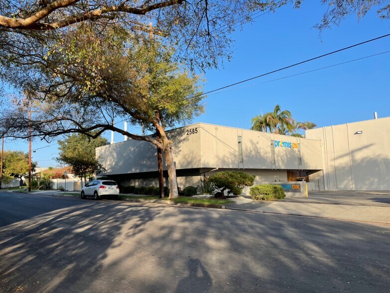 Primary Photo Of 73-75 N Vinedo Ave, Pasadena Research And Development For Lease