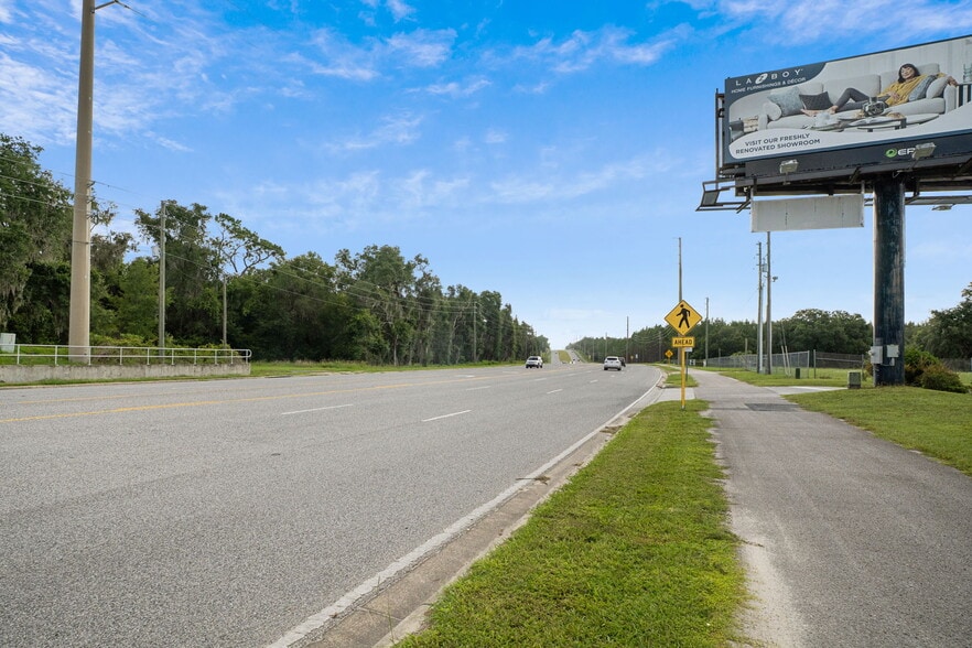 More Photos Of 1298 E Norvell Bryant Hwy, Hernando Freestanding For Sale