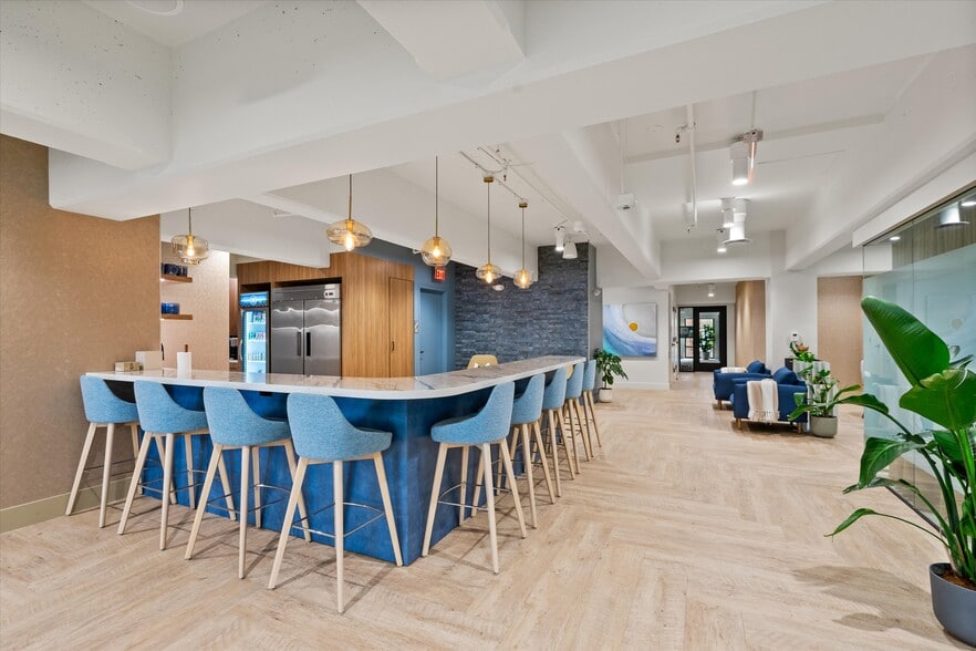 More Photos Of 101 N Union St, Alexandria Office For Lease