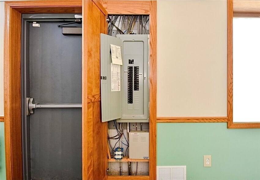 More Photos Of 4001 Cleveland Ave S, Canton Industrial For Sale