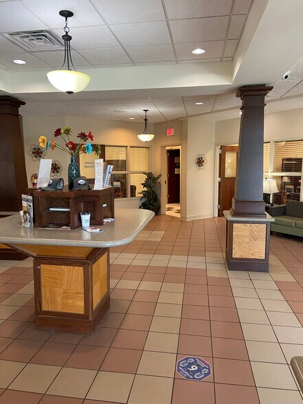 More Photos Of 25 Gateway Business Park Dr, Ringgold Freestanding For Sale