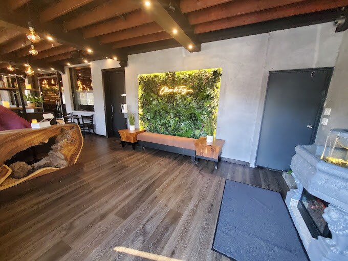 More Photos Of 23759 Roscoe Blvd, West Hills Freestanding For Sale