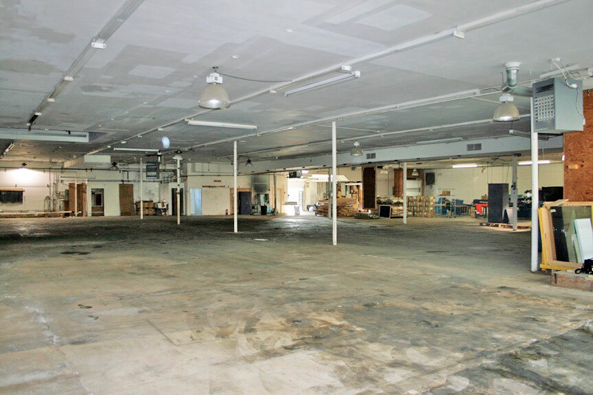 More Photos Of 180 N Saginaw St, Pontiac Warehouse For Lease
