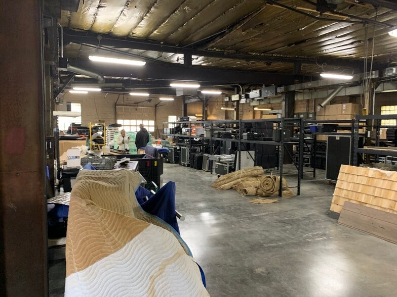 More Photos Of 65 E Pierce St, Whitestown Warehouse For Sale