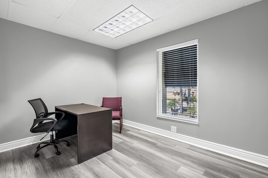 More Photos Of 665 SE 10th St, Deerfield Beach Medical For Lease