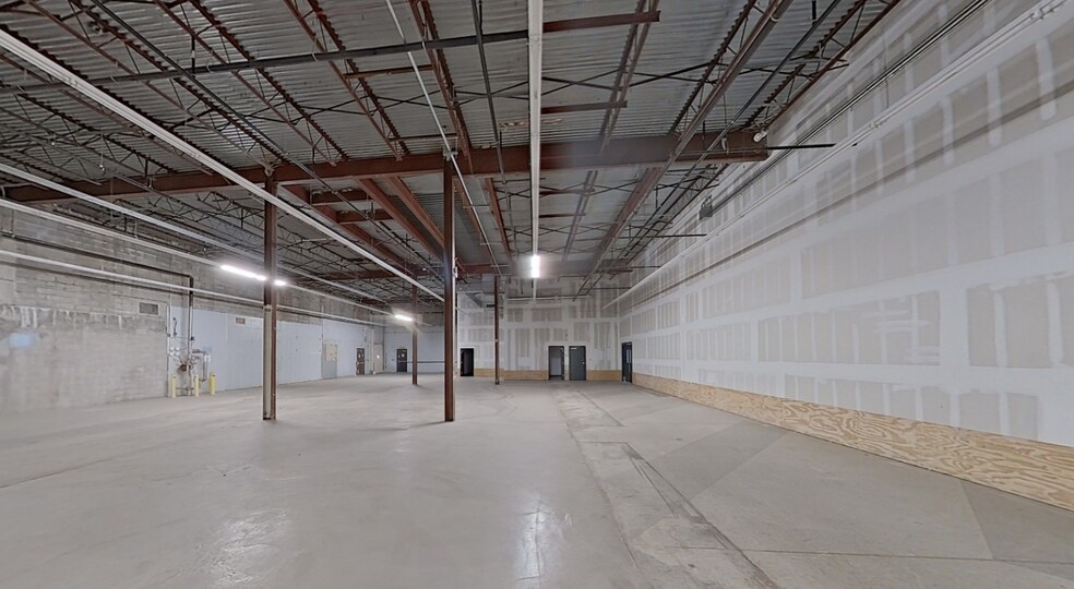 More Photos Of 1546 Ohio Ave S, Live Oak Unknown For Lease