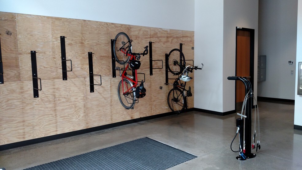 More Photos Of 101 E 6th St, Vancouver Office For Lease