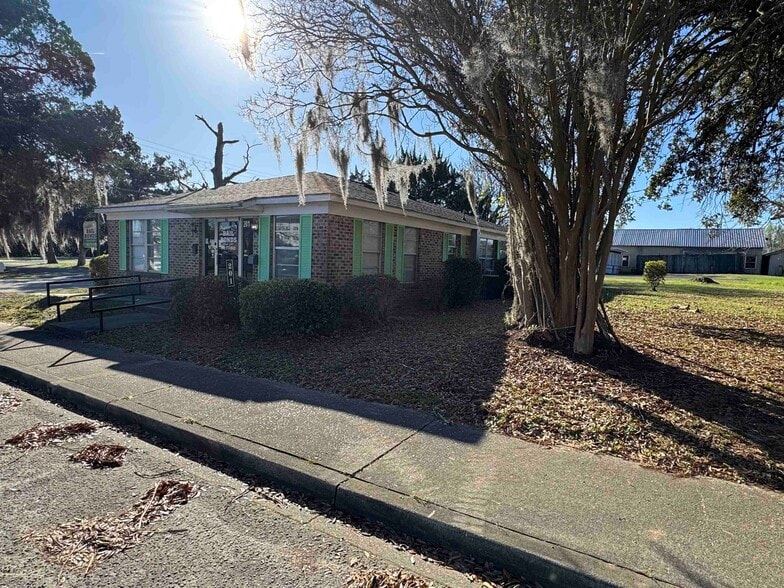 More Photos Of 201 Short St, Kingstree Office Residential For Sale